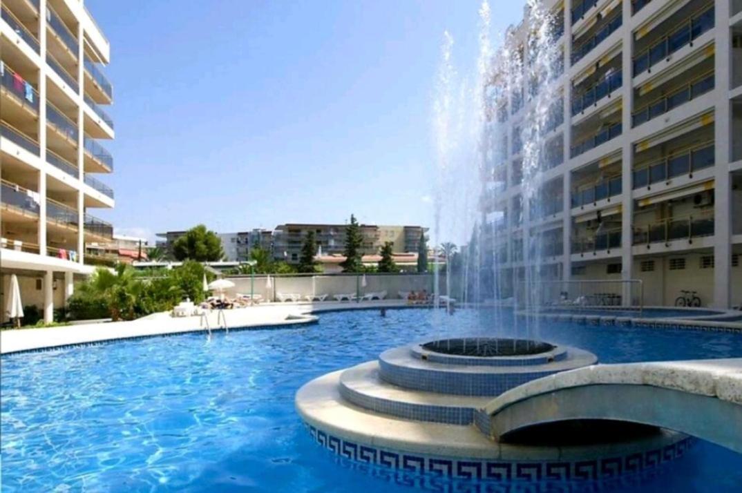 Апартаменти Apartamento Michelangelo Салоу Екстер'єр фото